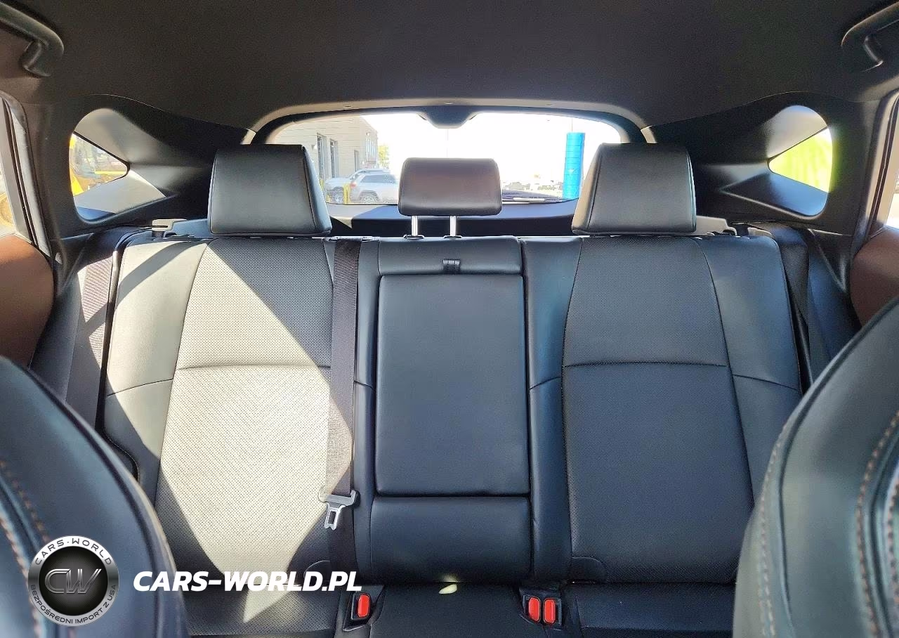 2021 Toyota Venza Limited VIN:JTEAAAAH1MJ030129 - 10