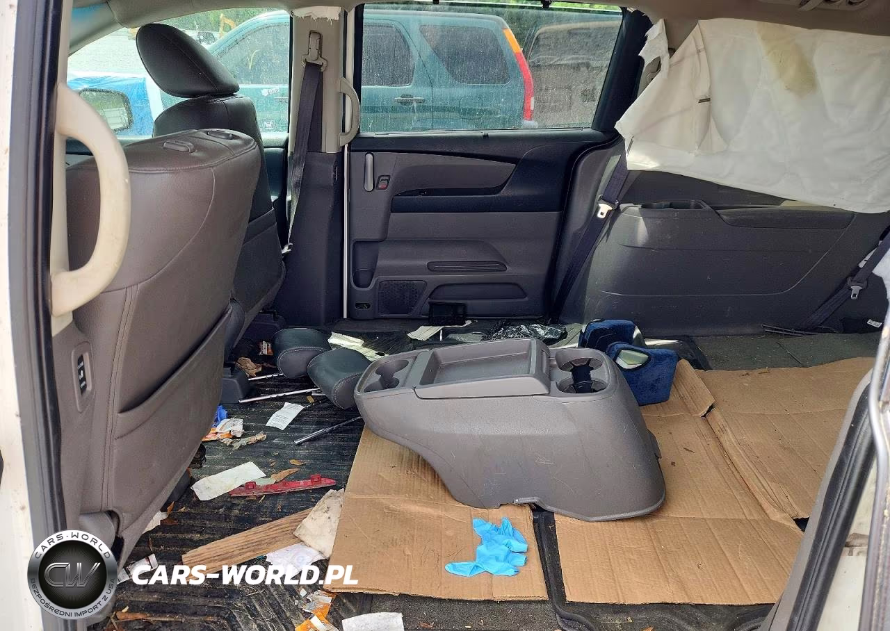 2011 Honda Odyssey Exl VIN:5FNRL5H69BB100476 - 10