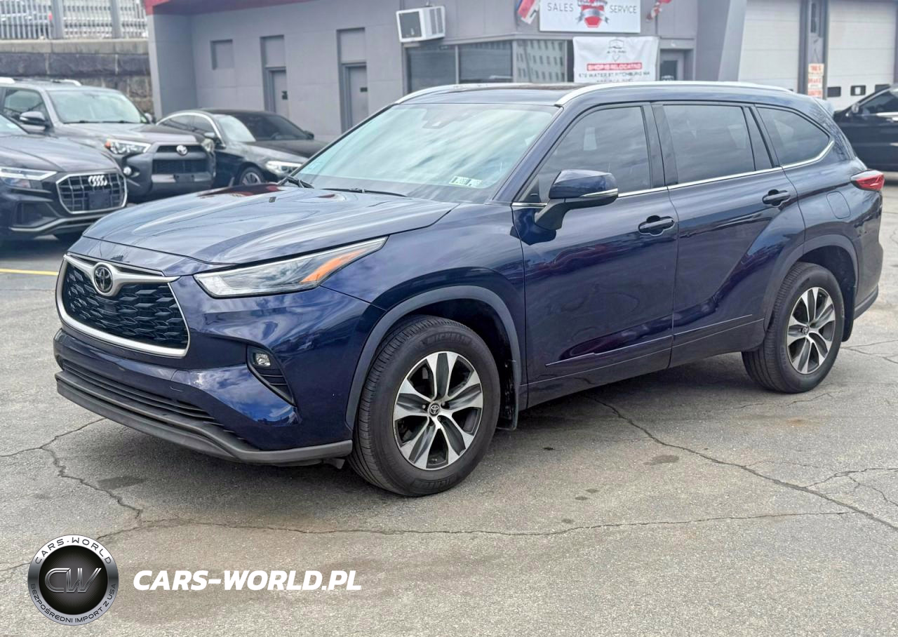 2022 Toyota Highlander Xle