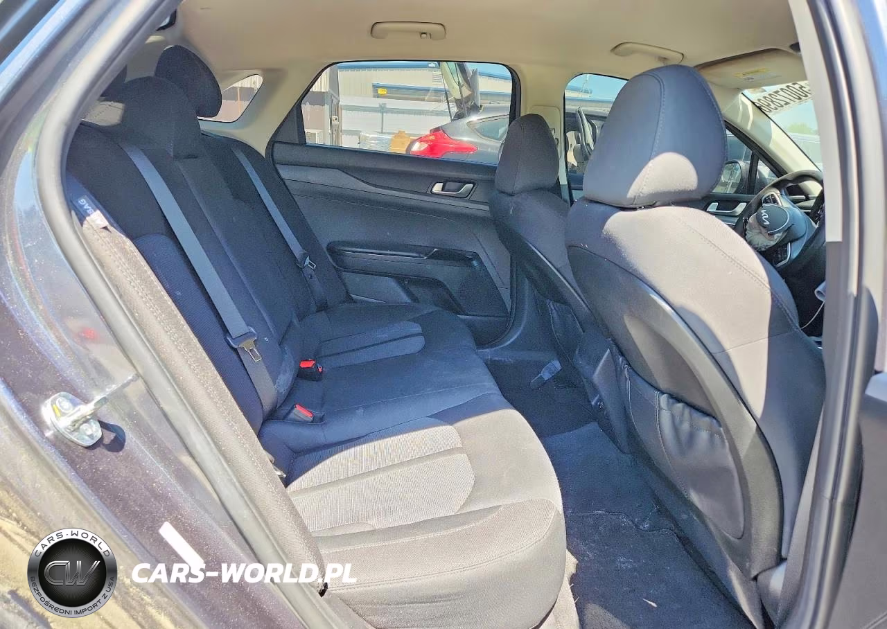2024 Kia K5 Lxs VIN:5XXG14J2XRG246553 - 10