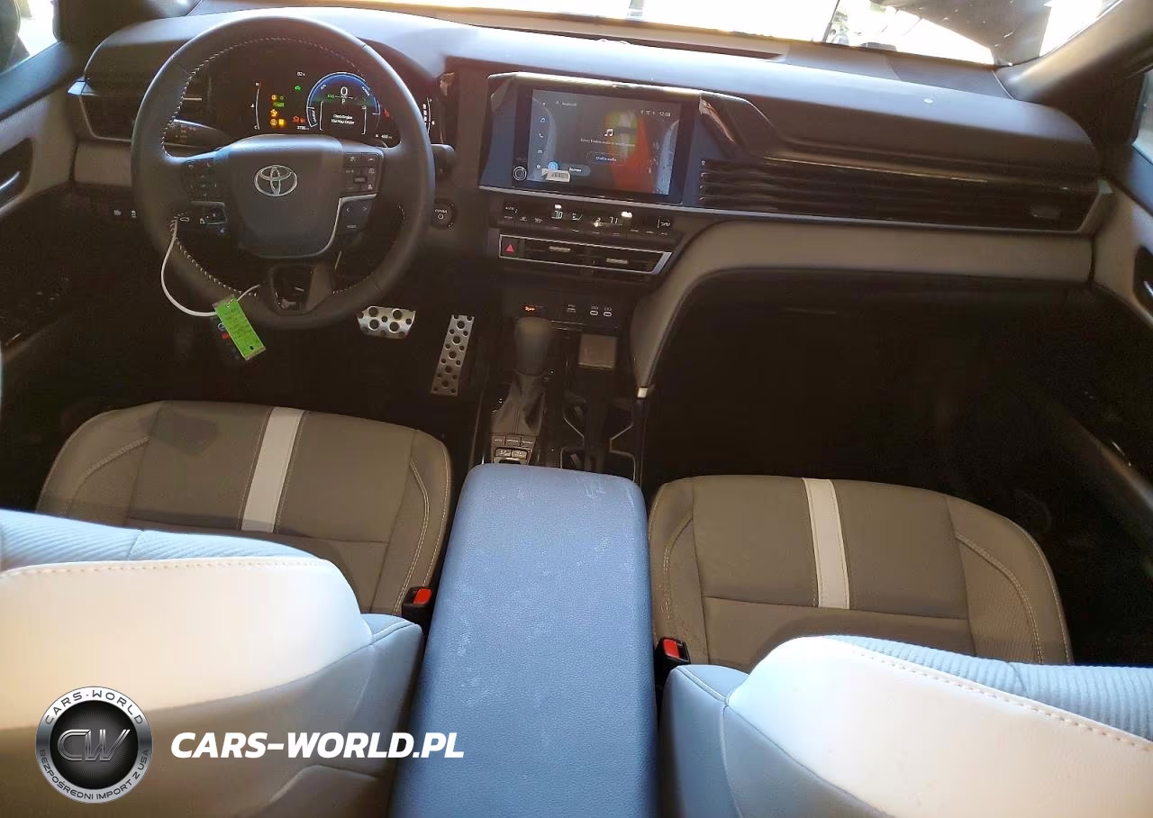 2026 Toyota Camry Se VIN:4T1DAACK1TU699228 - 8