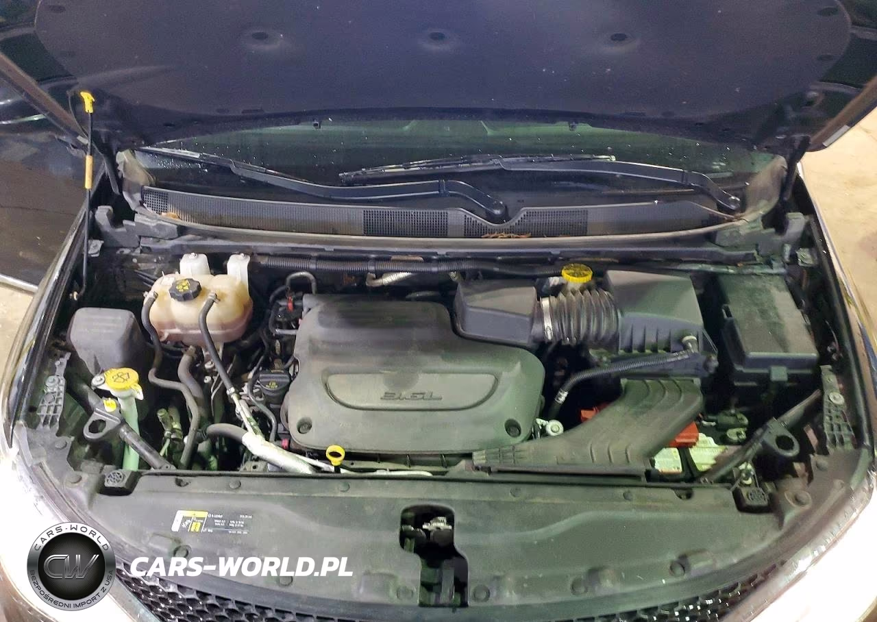 2019 Chrysler Pacifica Touring L VIN:2C4RC1BG9KR704737 - 12