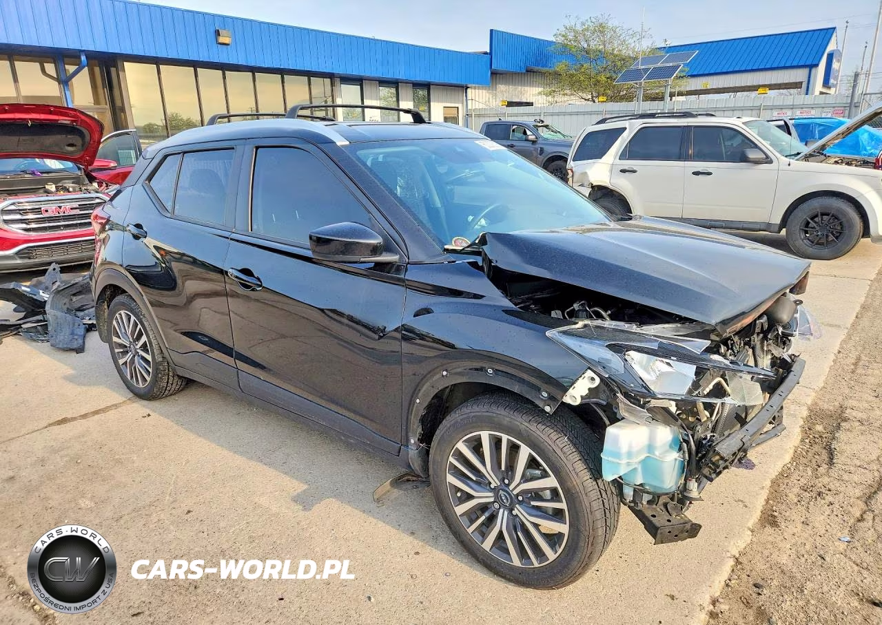 2022 Nissan Kicks Sv VIN:3N1CP5CV4NL520048 - 4