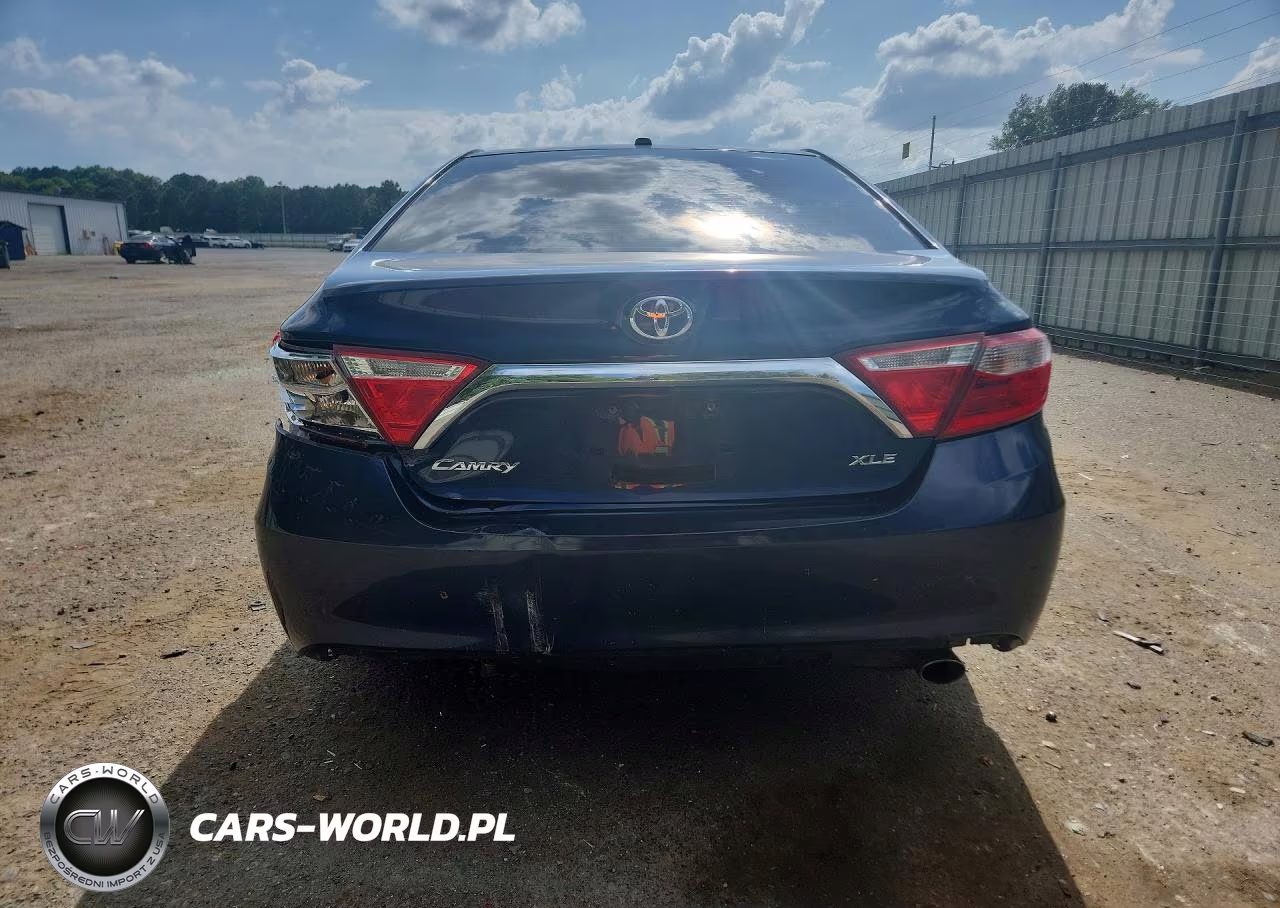 2015 Toyota Camry Xle VIN:4T4BF1FK8FR473220 - 6