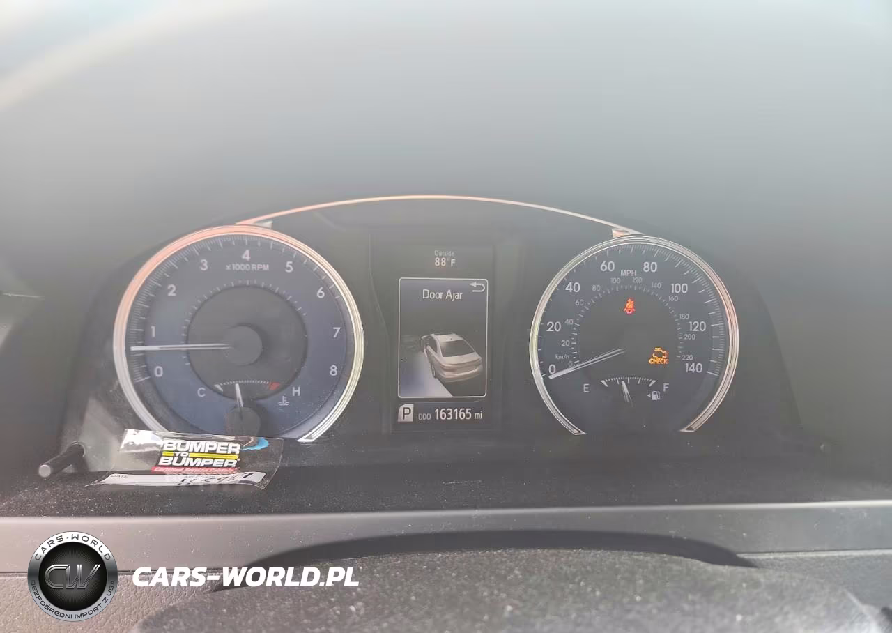 2015 Toyota Camry Xle VIN:4T4BF1FK8FR473220 - 9