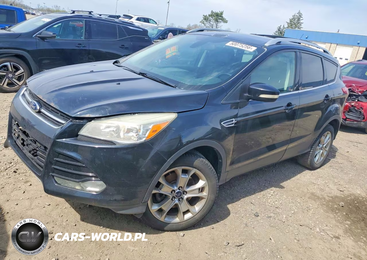 2014 Ford Escape Titanium – zdjęcie 1 z 13