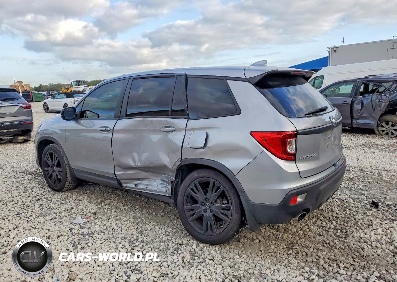 2021 Honda Passport Sport VIN:5FNYF7H2XMB007948 - 2