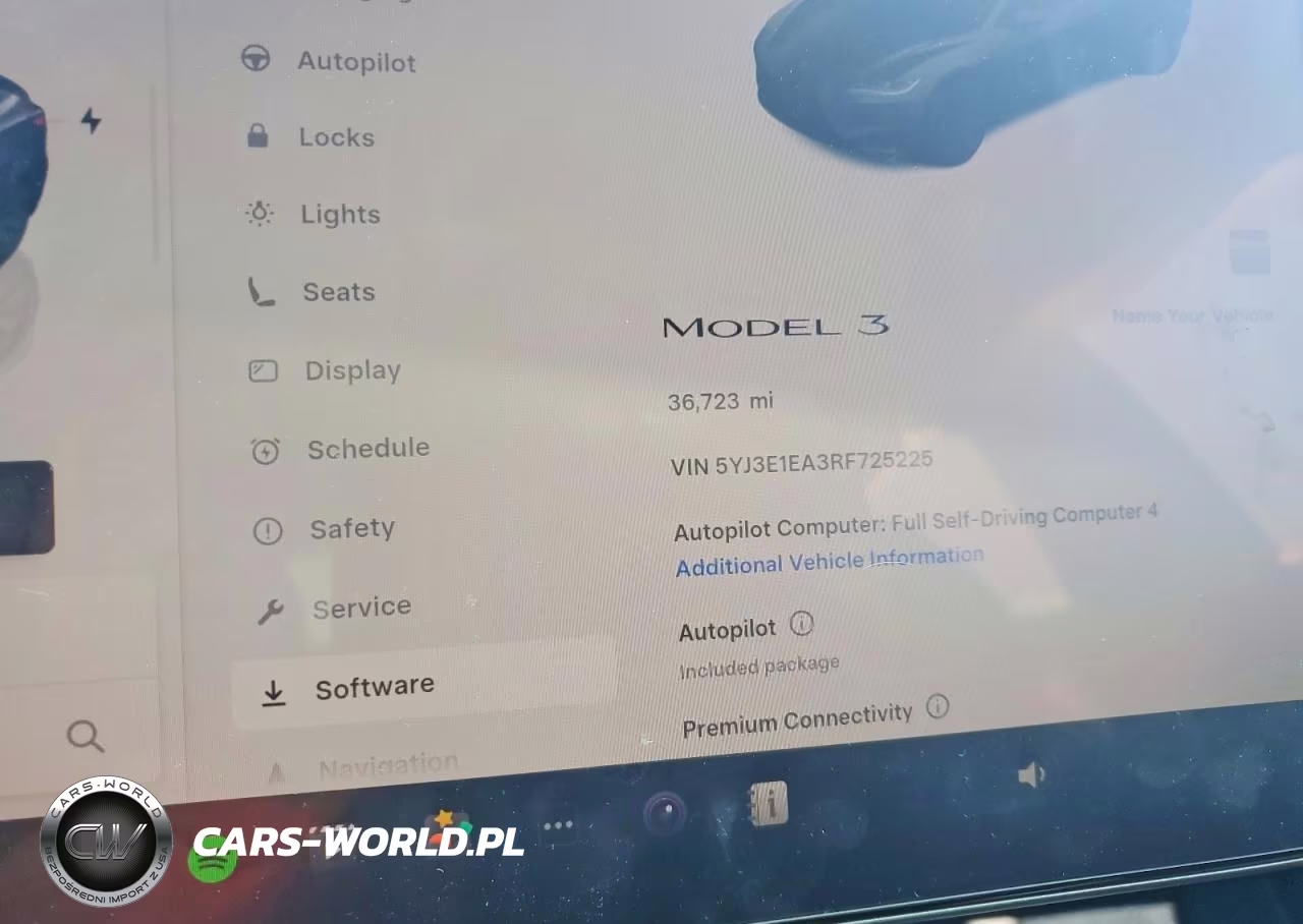 2024 Tesla Model 3 VIN:5YJ3E1EA3RF725225 - 9
