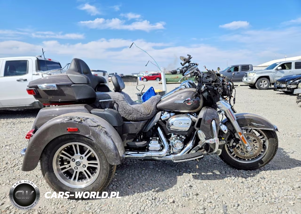 2023 Harley-Davidson Flhtcutg