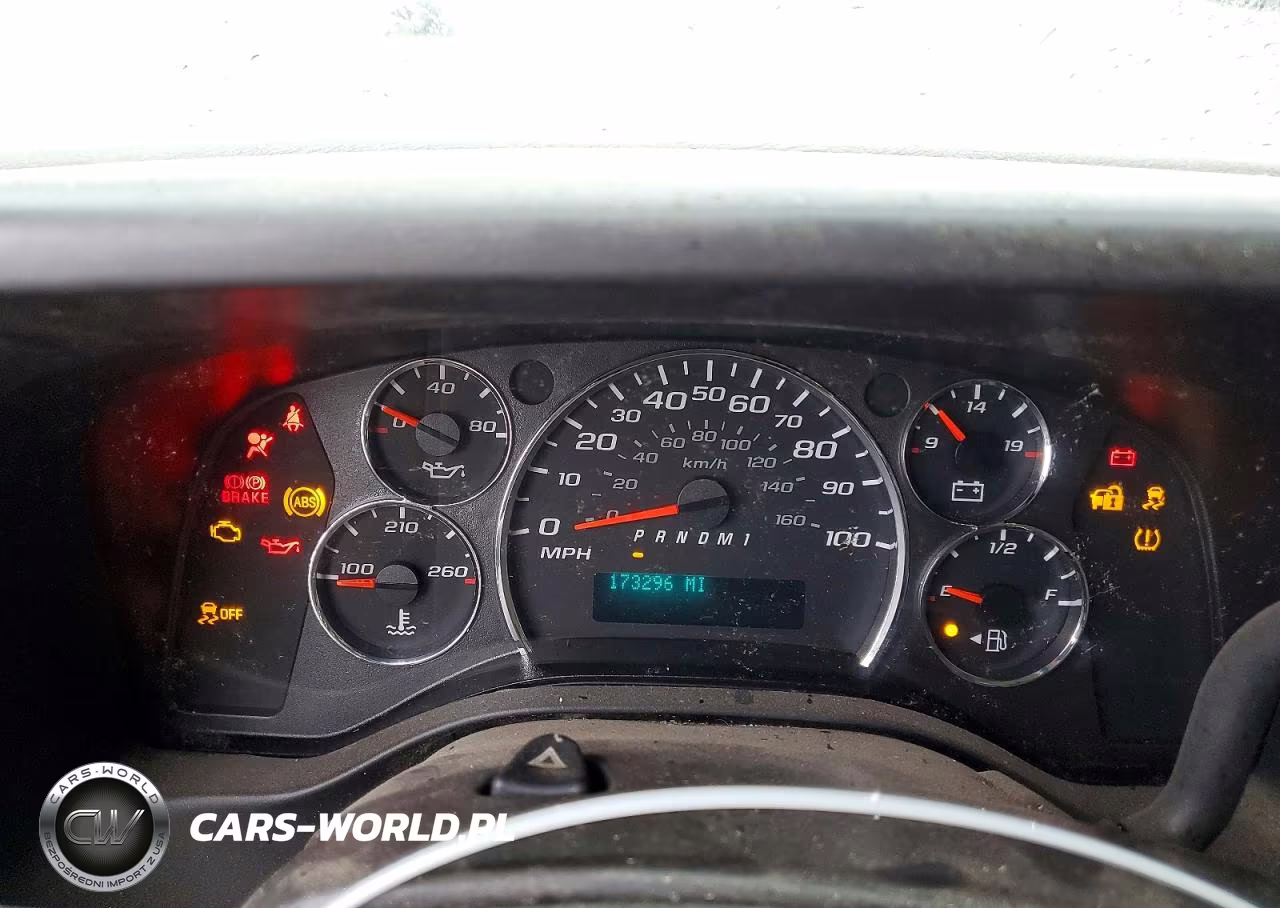 2014 Chevrolet Express G2500 VIN:1GCWGFCA2E1183643 - 9