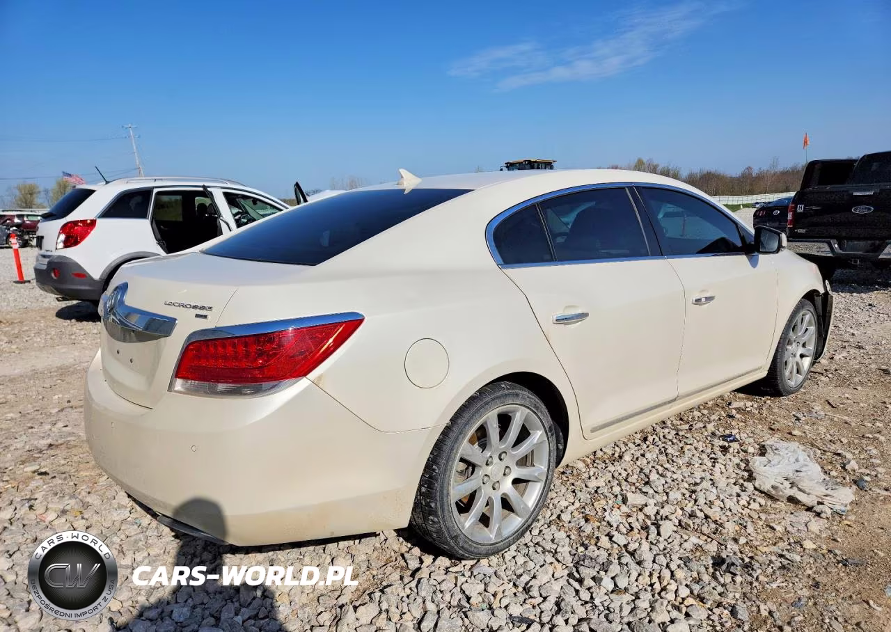 2010 Buick Lacrosse Cxs VIN:1G4GE5GV8AF174231 - 3