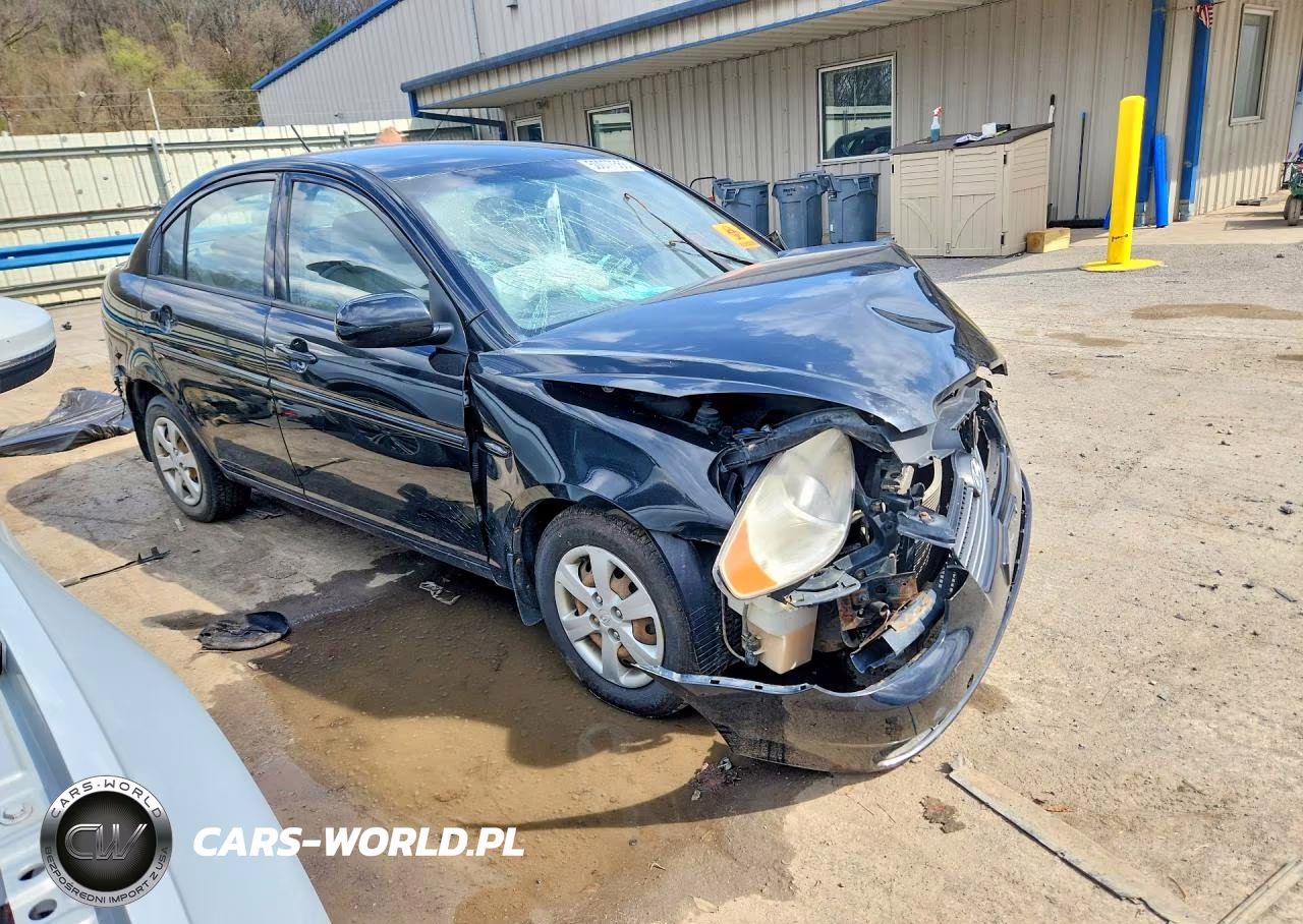 2010 Hyundai Accent Gls VIN:KMHCN4ACXAU407179 - 4