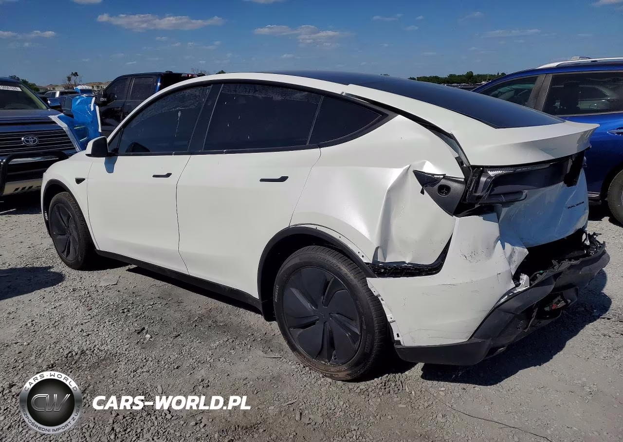 2026 Tesla Model Y VIN:7SAYGDEE6TA635871 - 2