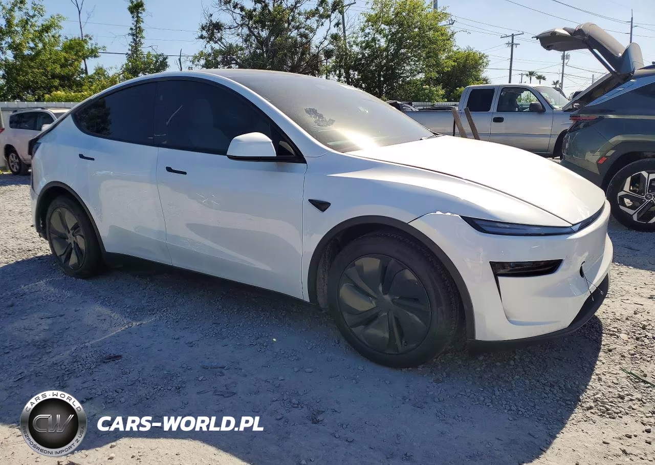 2026 Tesla Model Y VIN:7SAYGDEE6TA635871 - 4