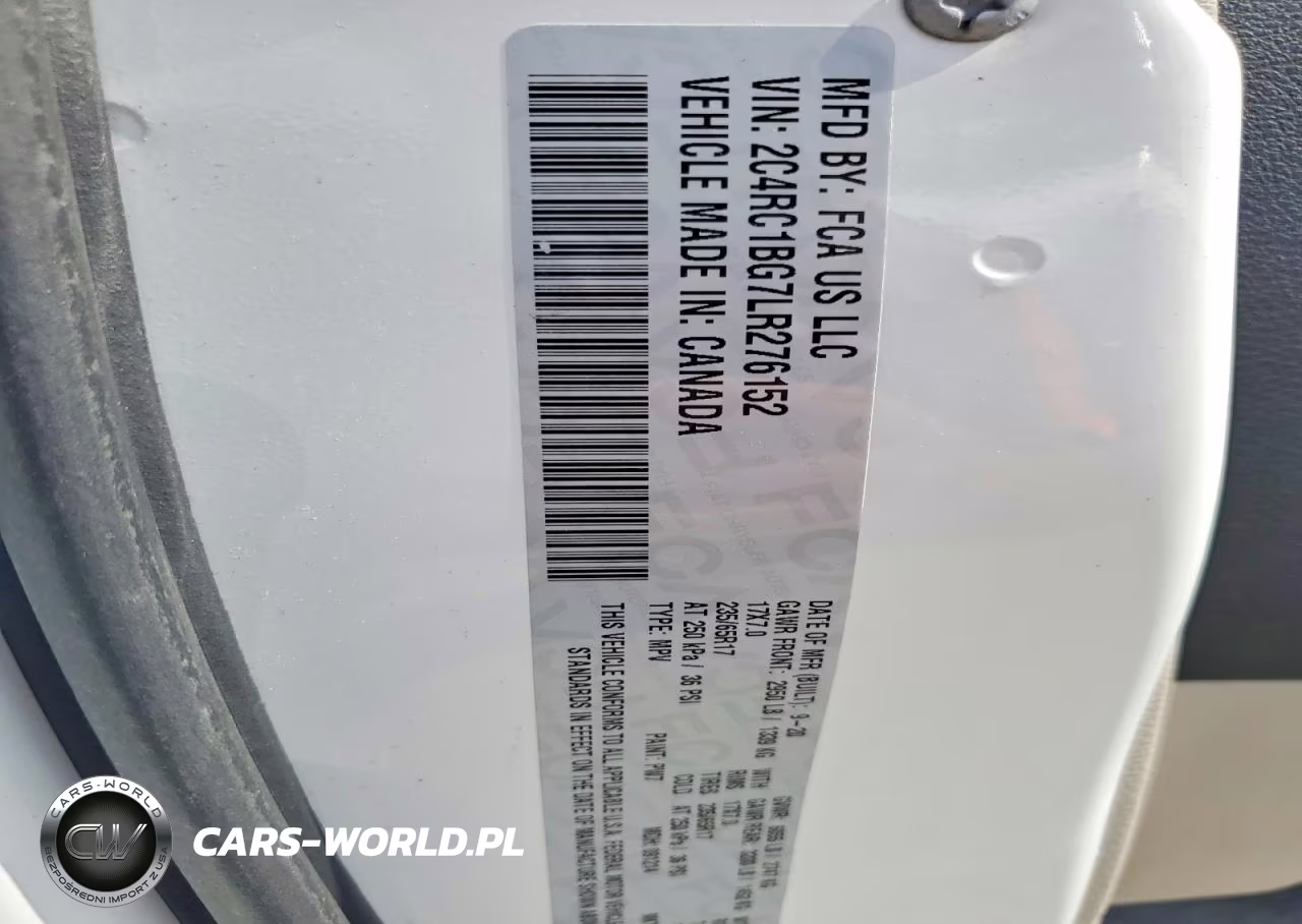2020 Chrysler Pacifica Touring L VIN:2C4RC1BG7LR276152 - 13