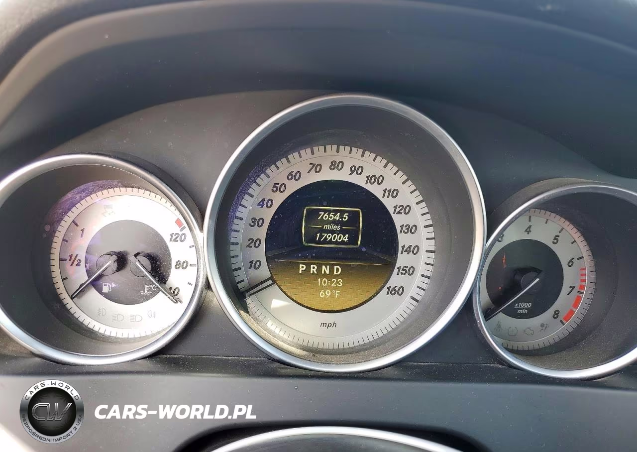 2012 Mercedes Benz C 300 4Matic VIN:WDDGF8BB7CR209185 - 9
