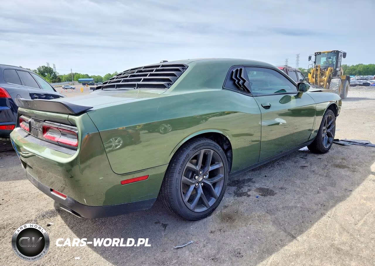 2021 Dodge Challenger Sxt VIN:2C3CDZAG2MH655509 - 3
