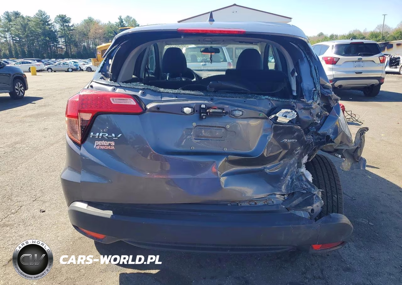 2017 Honda Hr-V Lx VIN:3CZRU6H35HM702654 - 6