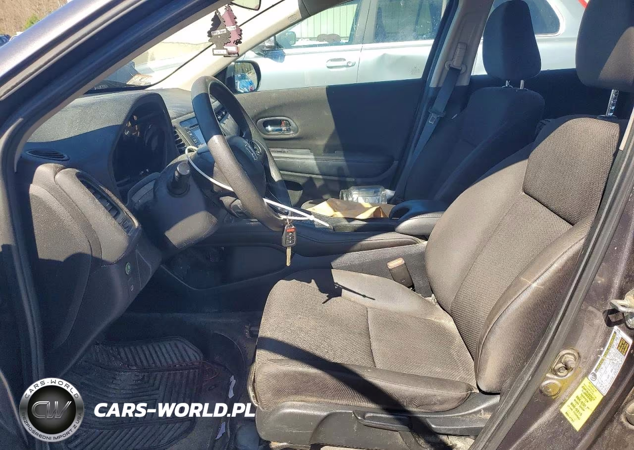 2017 Honda Hr-V Lx VIN:3CZRU6H35HM702654 - 7