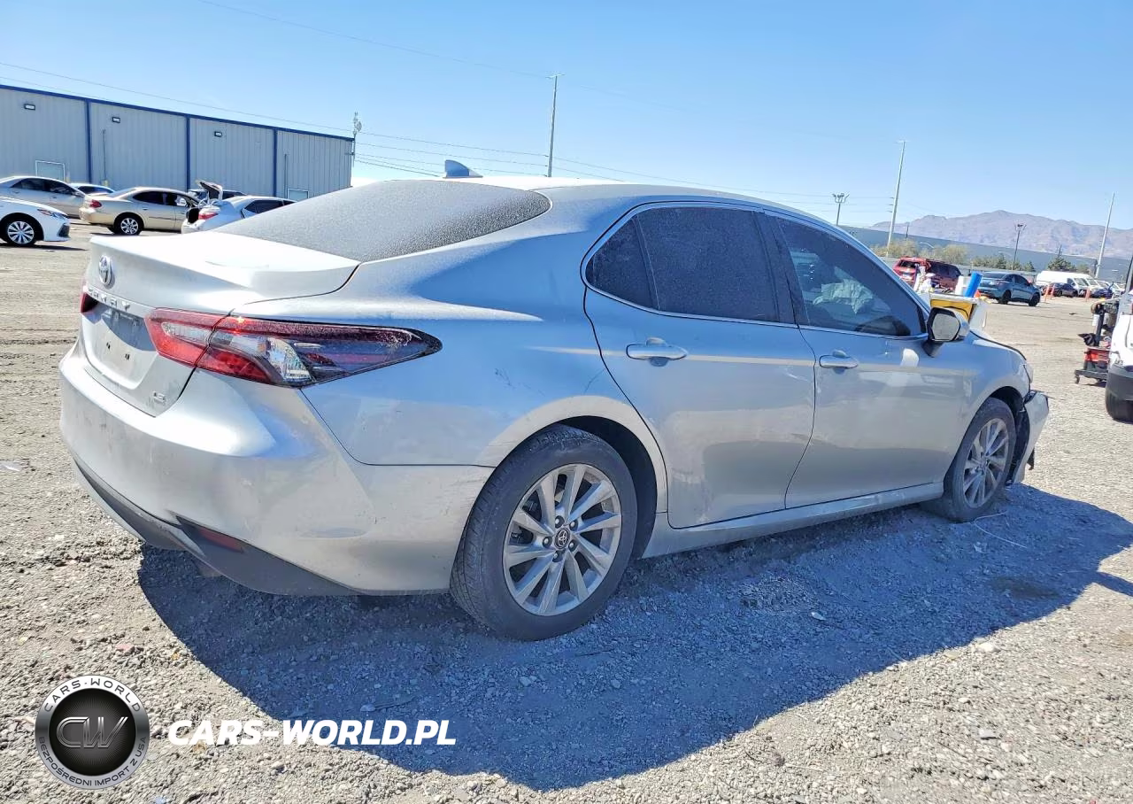 2023 Toyota Camry Le VIN:4T1C11AKXPU187777 - 3