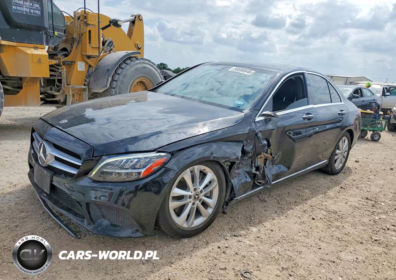 2019 Mercedes-Benz C 300