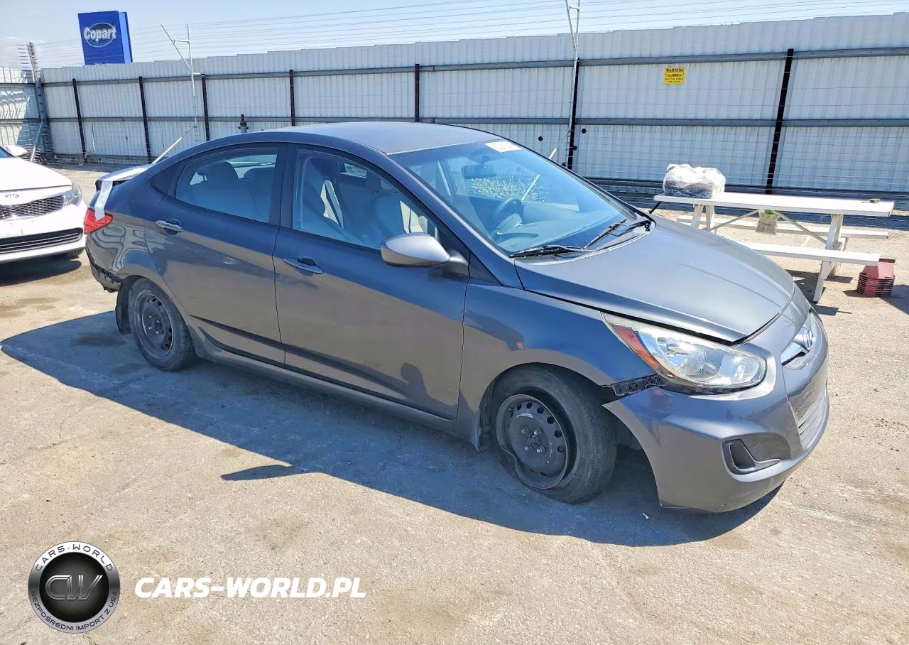 2013 Hyundai Accent Gls VIN:KMHCT4AE7DU282038 - 4