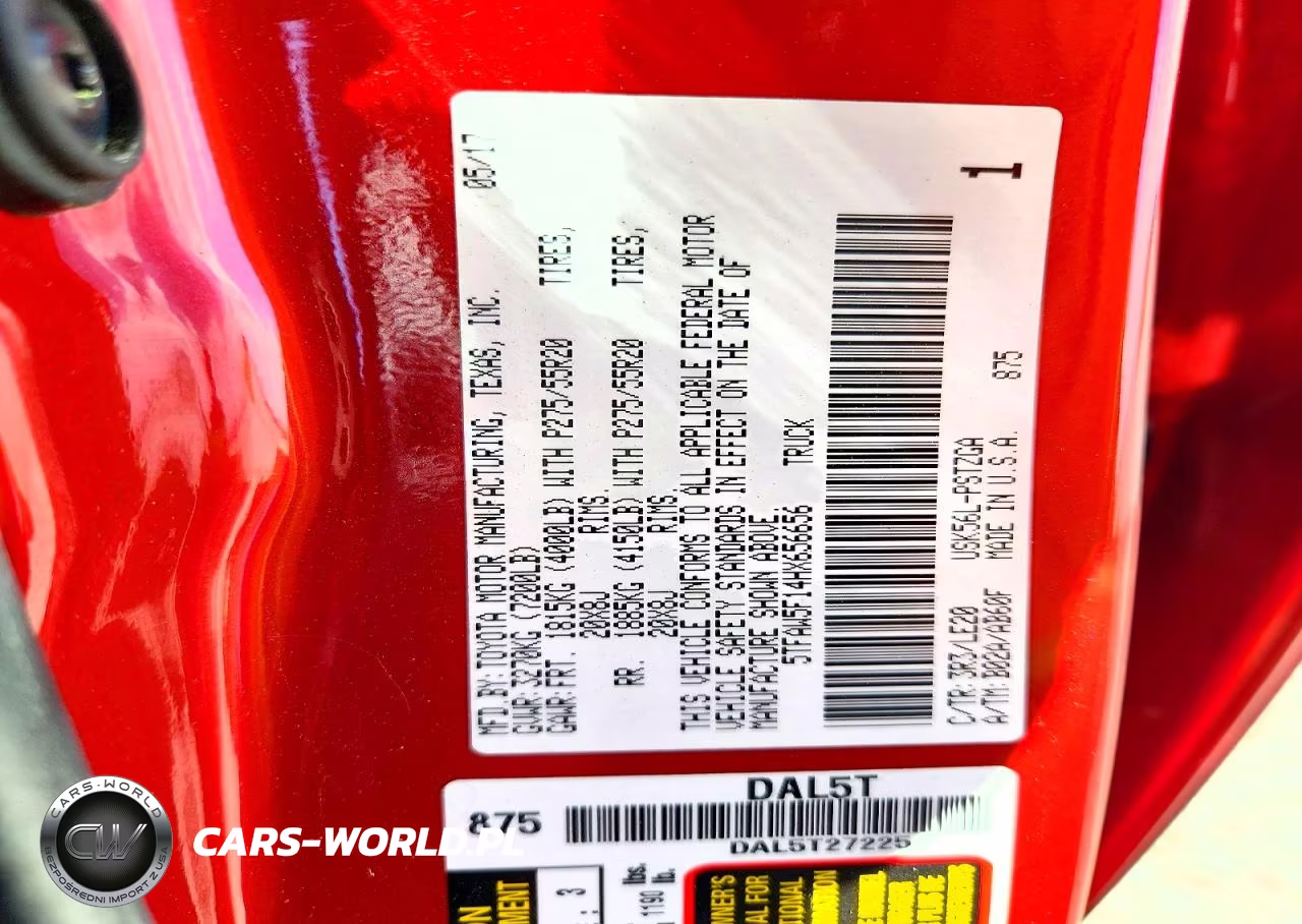 2017 Toyota Tundra Platinum VIN:5TFAW5F14HX656656 - 12