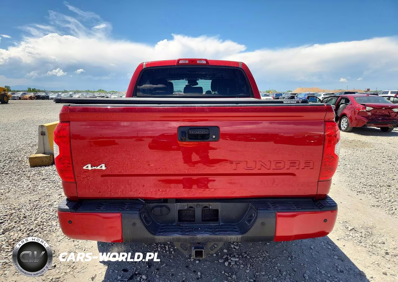 2017 Toyota Tundra Platinum VIN:5TFAW5F14HX656656 - 6
