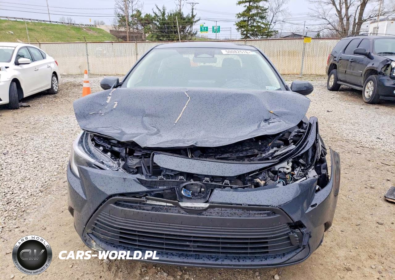 2025 Toyota Corolla Hybrid Le VIN:JTDBCMFE0S3098457 - 5