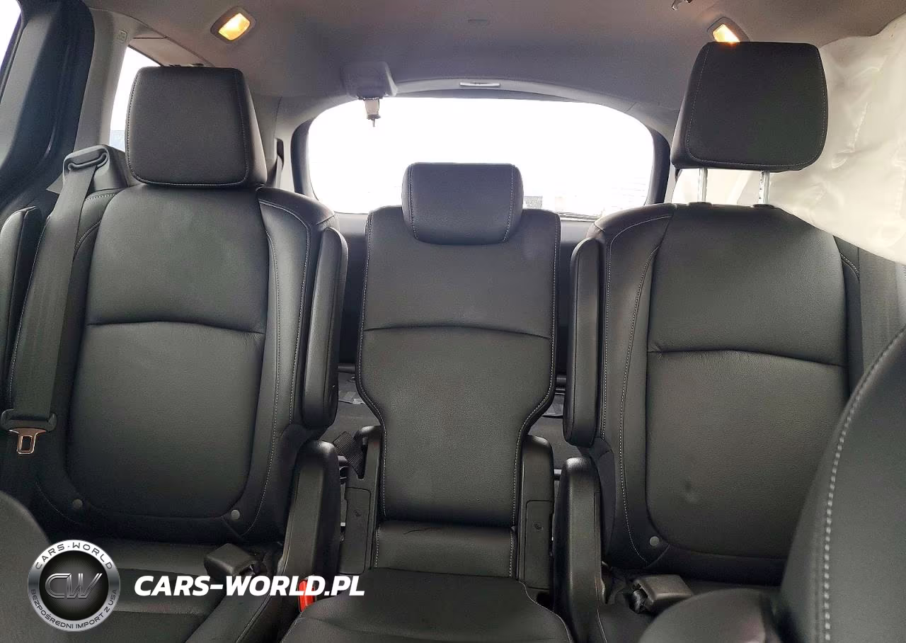 2024 Honda Odyssey Touring VIN:5FNRL6H85RB053240 - 10