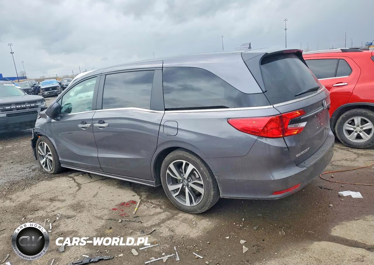 2024 Honda Odyssey Touring VIN:5FNRL6H85RB053240 - 2