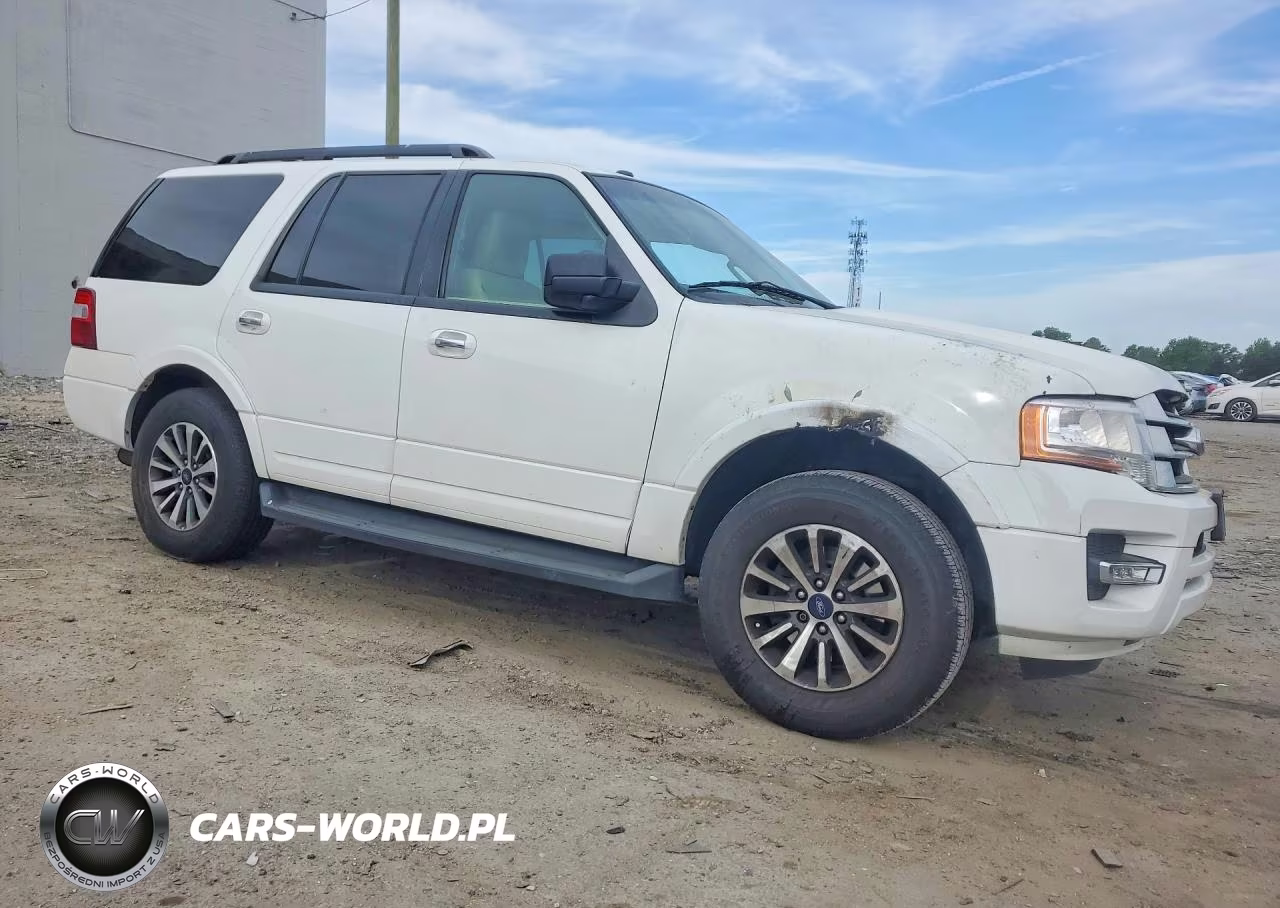 2017 Ford Expedition Xlt VIN:1FMJU1HT9HEA07584 - 4