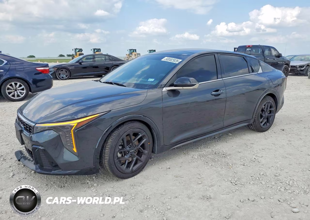 2025 Kia K4 Gt-Line Turbo