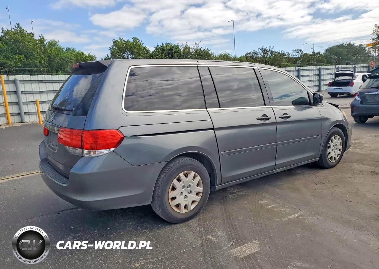 2010 Honda Odyssey Lx VIN:5FNRL3H29AB006968 - 3