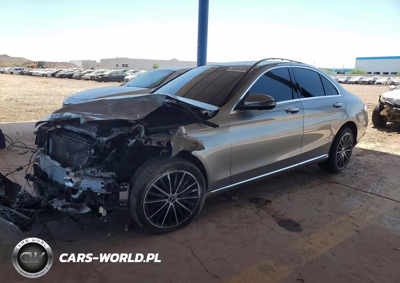 2021 Mercedes-Benz C 300