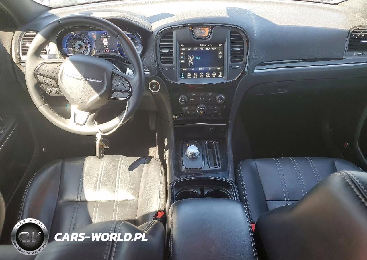 2017 Chrysler 300 S VIN:2C3CCAGGXHH648082 - 8
