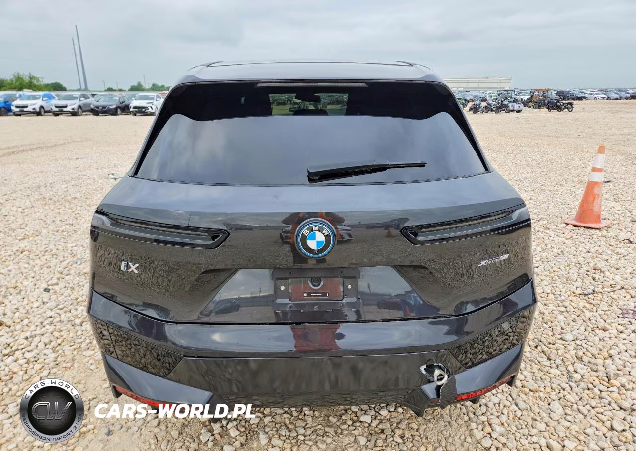 2024 BMW Ix xDrive50 VIN:WB523CF01RCR56071 - 6