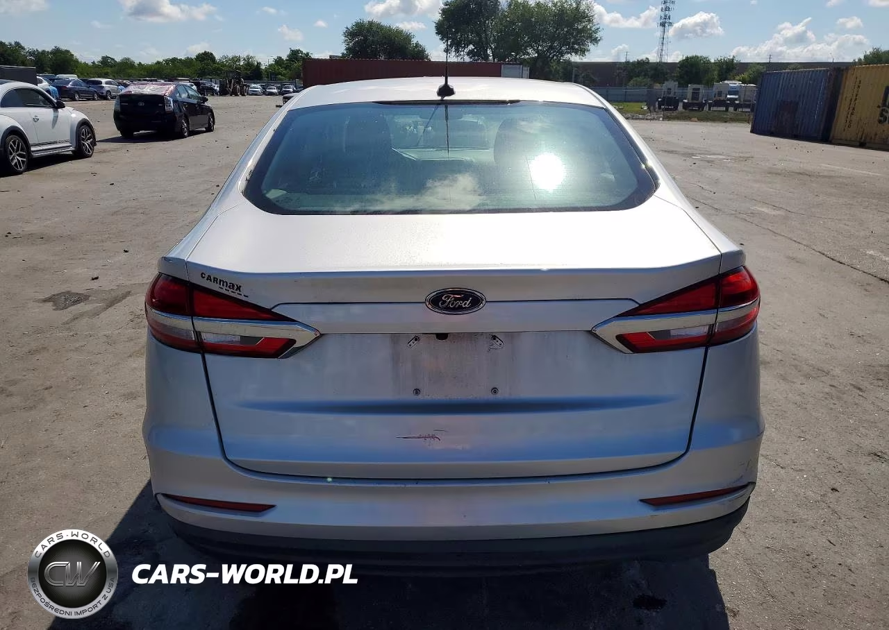 2019 Ford Fusion S VIN:3FA6P0G74KR159959 - 6