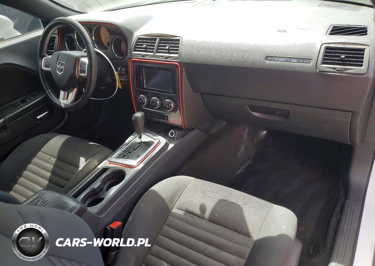 2013 Dodge Challenger Sxt VIN:2C3CDYAG4DH693821 - 8