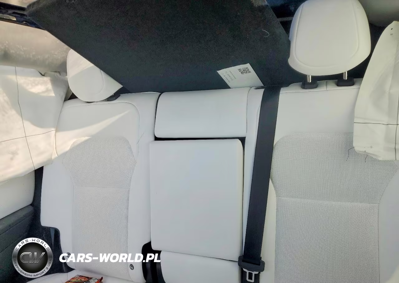 2026 Tesla Model Y Long Range Launch Series-Premium All-Wheel Drive VIN:7SAYGDEE3TF371138 - 10