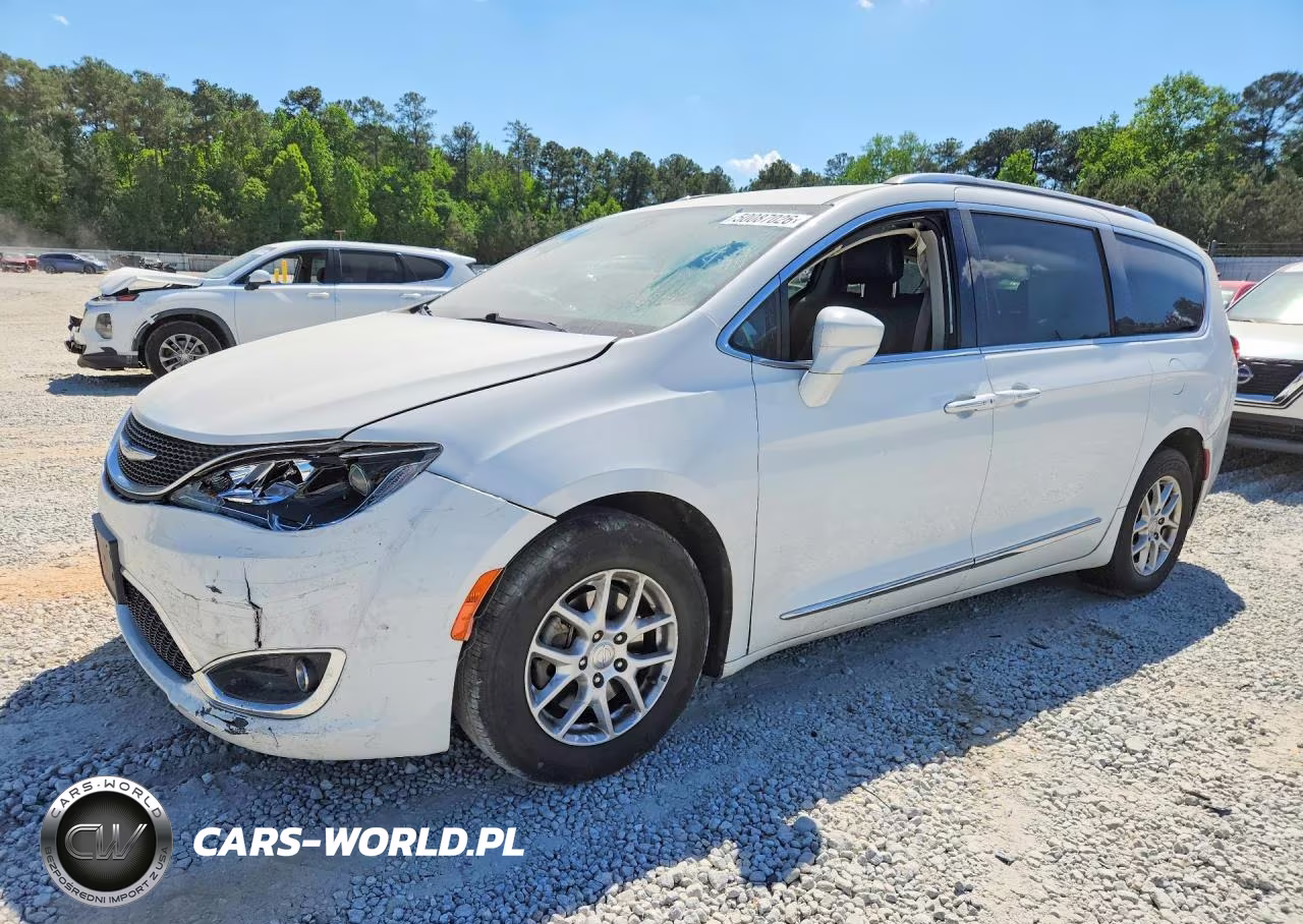 2020 Chrysler Pacifica Touring L