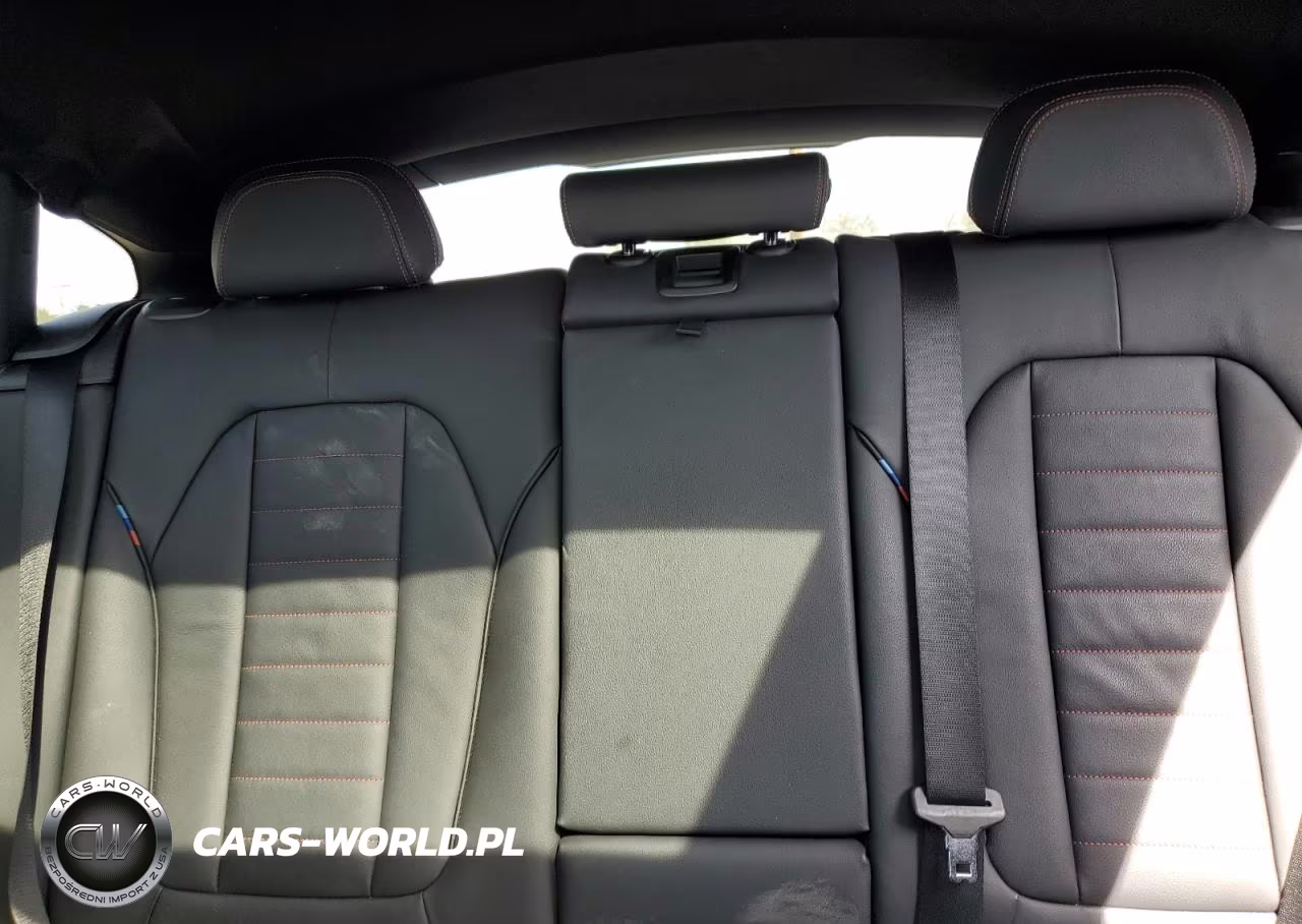 2019 BMW X4 xDrive30I VIN:5UXUJ3C56KLG56276 - 10