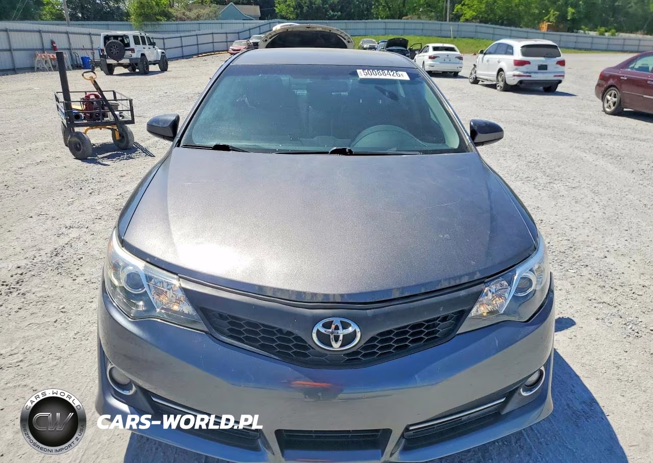 2014 Toyota Camry Se VIN:4T1BF1FK4EU399335 - 5