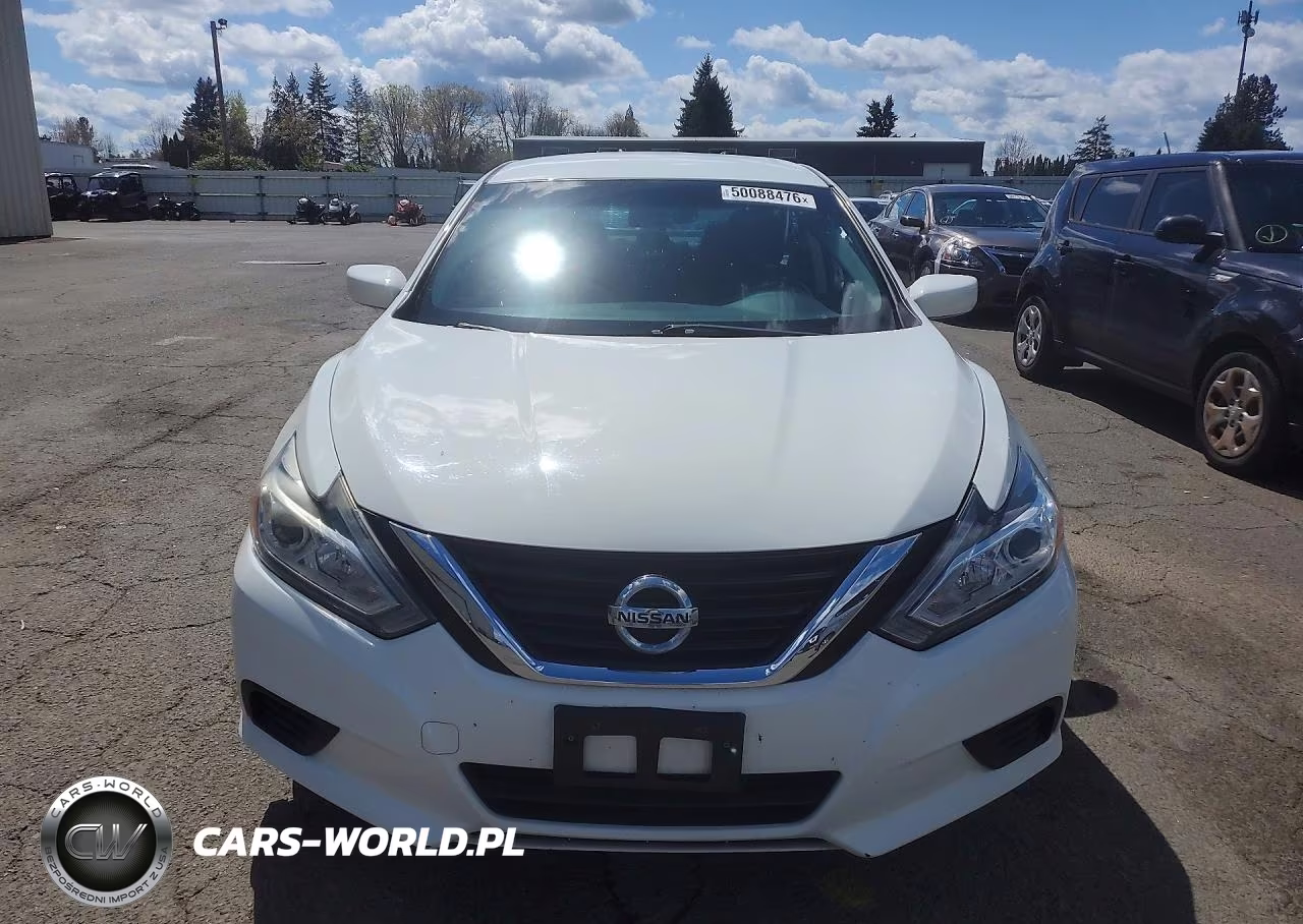 2017 Nissan Altima 2.5 VIN:1N4AL3AP4HC275377 - 5