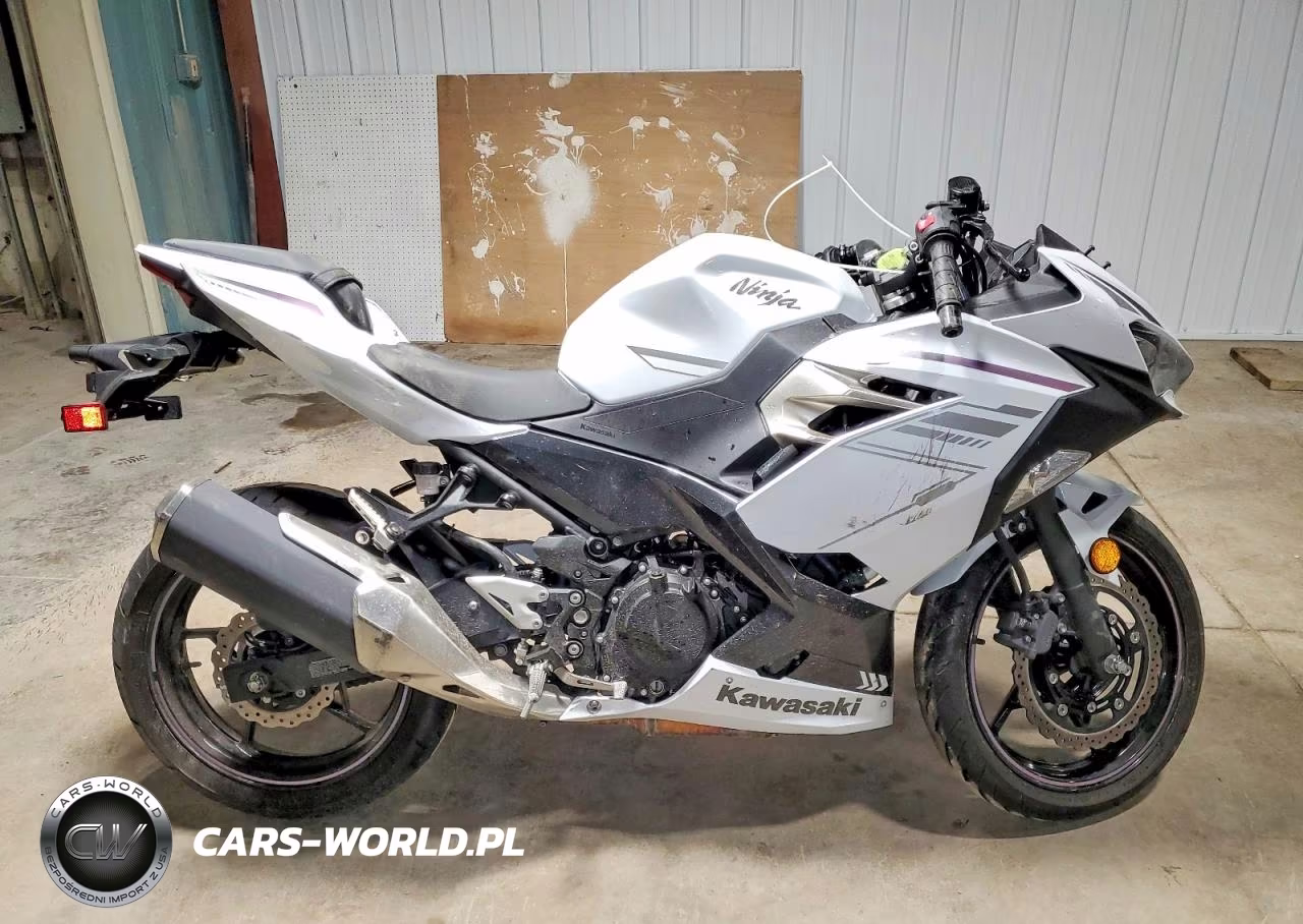 2023 Kawasaki Ex400