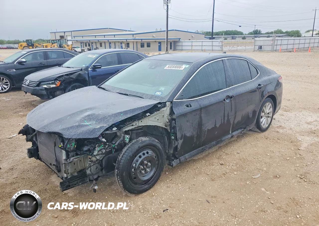 2024 Toyota Camry Le