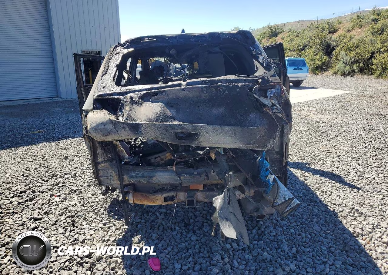 2021 Jeep Grand Cherokee Laredo VIN:1C4RJFAG1MC687433 - 6
