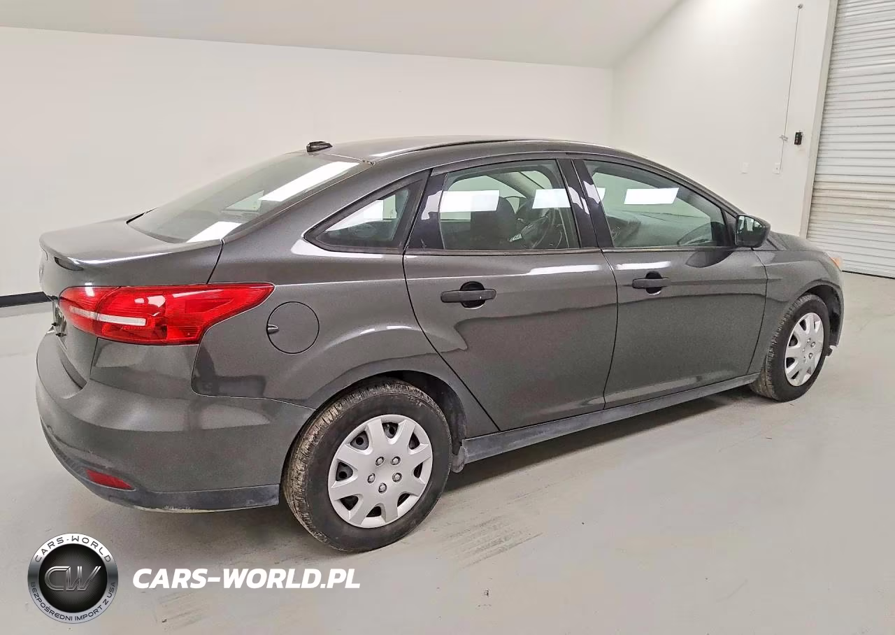 FORD FOCUS VIN:1FADP3E21HL223317 - 3