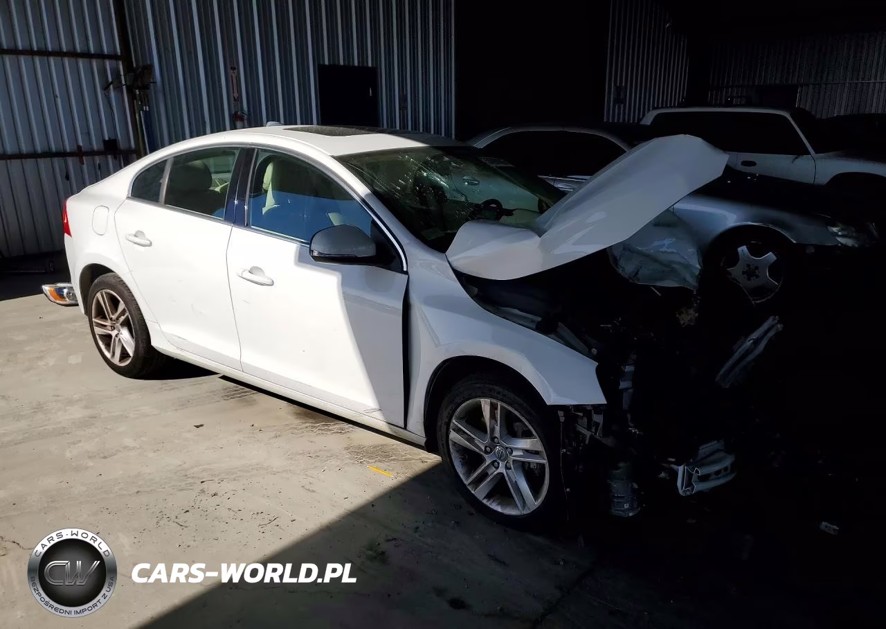 2014 Volvo S60 T5 VIN:YV1612FS2E2283485 - 4