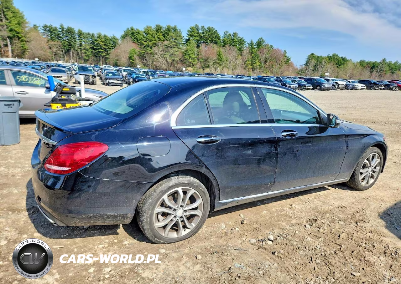 2016 Mercedes-Benz C 300 4Matic VIN:55SWF4KB6GU111046 - 3